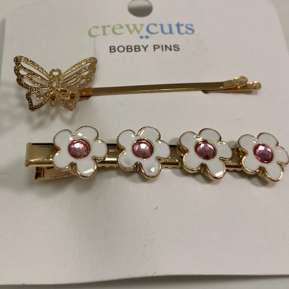 NWT 2 Bobby pins - Super cute and adorable